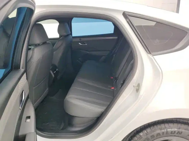 BYD Qin PLUS — Фото автомобиля 11