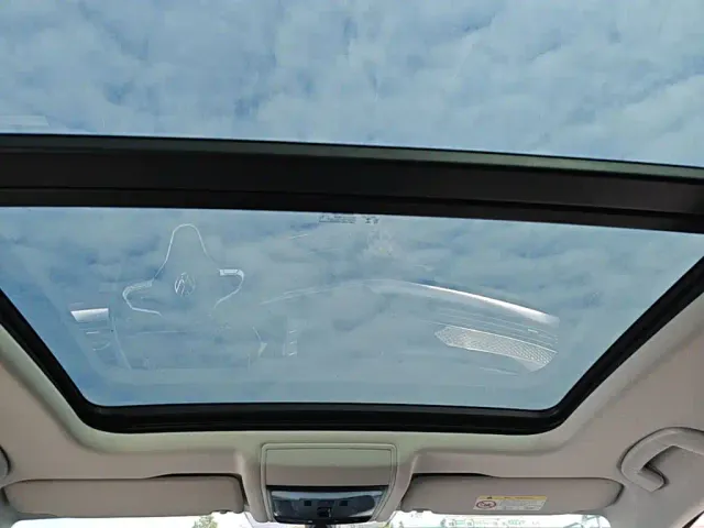 Volkswagen Passat — Фото автомобиля 17