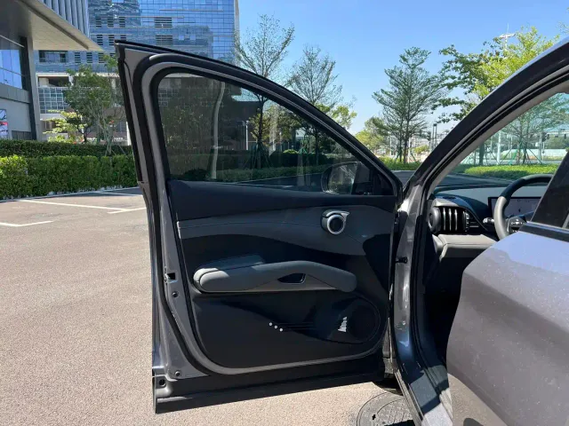 BYD Yuan PLUS — Фото автомобиля 10