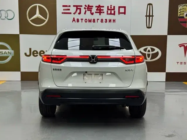 Honda XR-V — Фото автомобиля 5