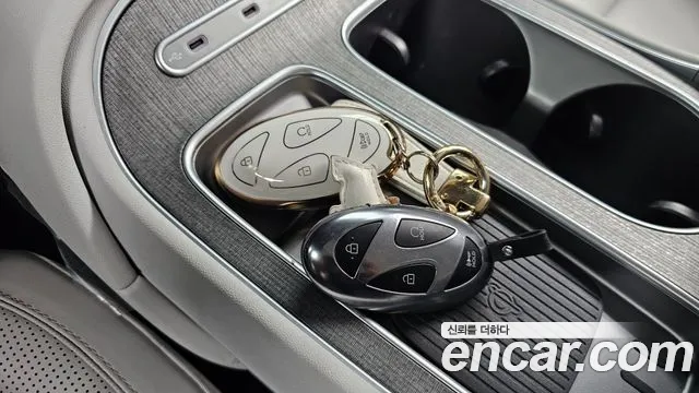 Hyundai Palisade Palisade (LX3) Бензин 2.5T 2WD 7 мест — Фото автомобиля 16