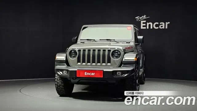 Jeep Wrangler JL — Фото автомобиля 3