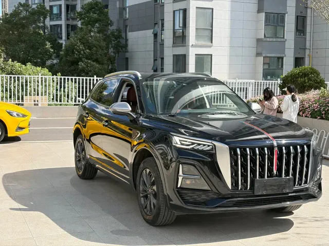 Hongqi HS5 — Фото автомобиля 3