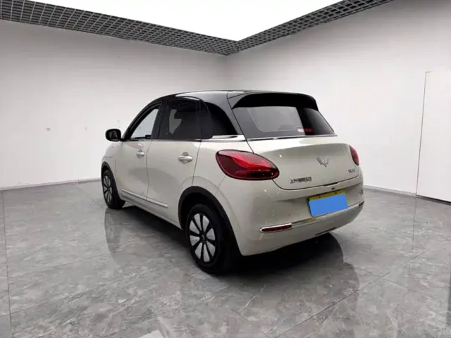 Wuling Bingo — Фото автомобиля 6