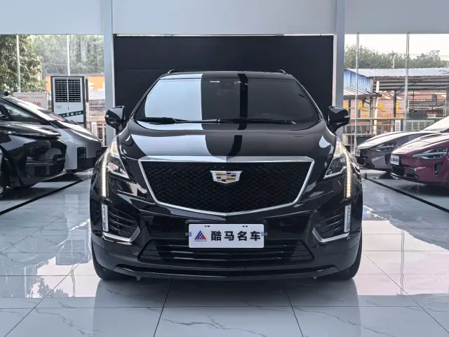 Cadillac XT5 — Фото автомобиля 2