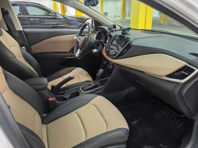 Chevrolet Monza — Фото автомобиля 12