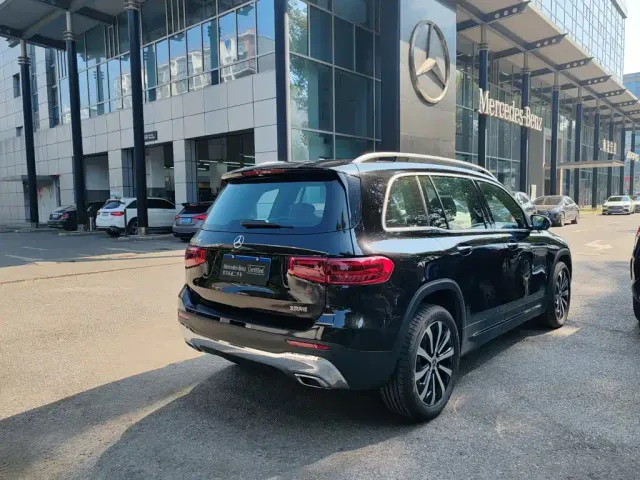 Mercedes-Benz GLB-Class — Фото автомобиля 19