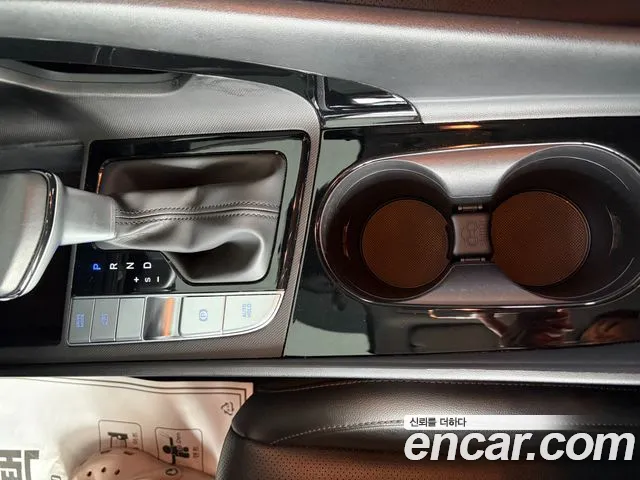 Hyundai AVANTE Modern — Фото автомобиля 12