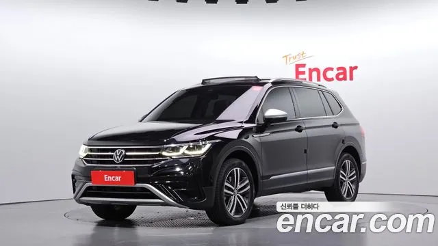 Фотография автомобиля — Volkswagen Tiguan