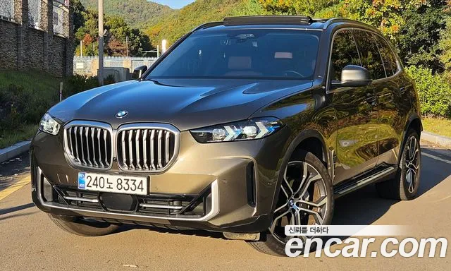 Фотография автомобиля — BMW X5 G05
