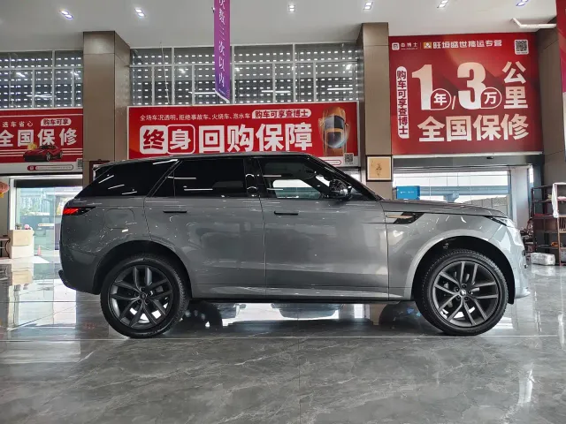 Land Rover Range Rover Sport — Фото автомобиля 26