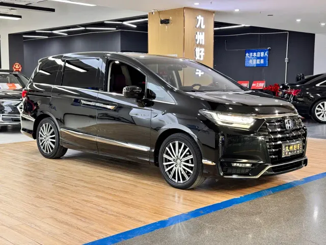 Honda Elysion — Фото автомобиля 3