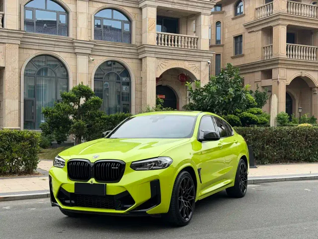 Фотография автомобиля — BMW X4 M