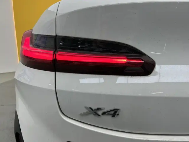 BMW X4 — Фото автомобиля 9