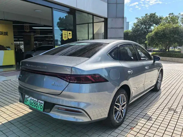 BYD Qin PLUS — Фото автомобиля 4