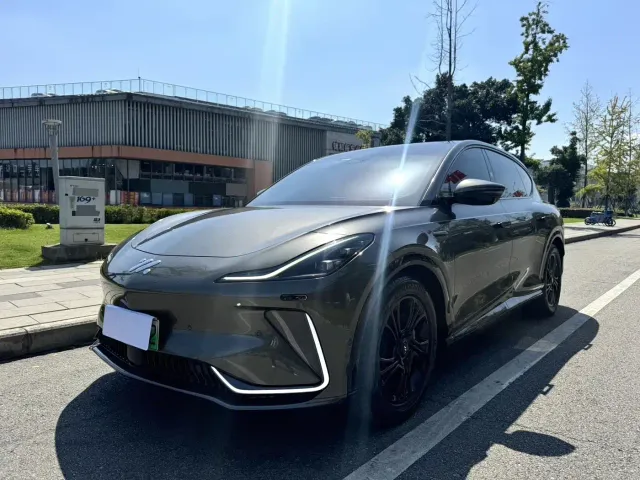 Фотография автомобиля — IM Motors IM LS7