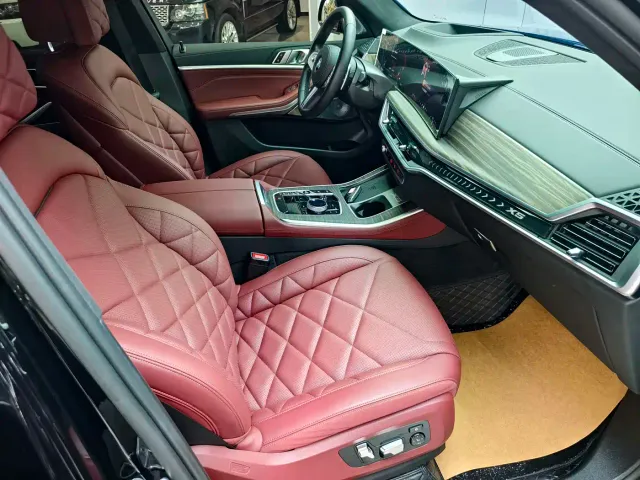 BMW X5 — Фото автомобиля 5