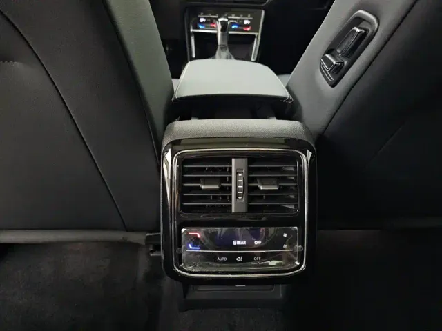 Volkswagen Passat — Фото автомобиля 13
