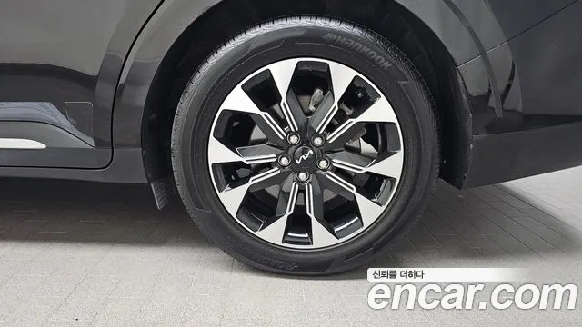 Kia Canival Carnival 4 поколение Бензин 9 мест Noblesse — Фото автомобиля 21