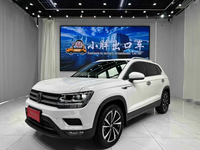 Фотография автомобиля — Volkswagen Tharu
