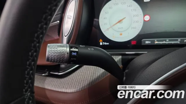 Genesis G90 Бензин 3.5 турбо AWD — Фото автомобиля 30
