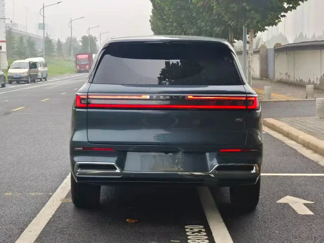 Geely Galaxy M9 — Фото автомобиля 5