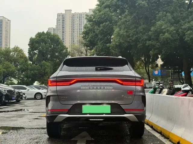 BYD Song PLUS — Фото автомобиля 5