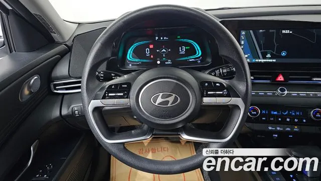 Hyundai Avante CN7 — Фото автомобиля 20