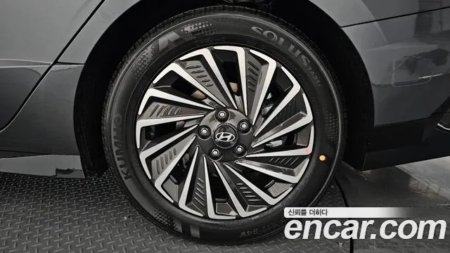 Hyundai Sonata Exclusive — Фото автомобиля 17