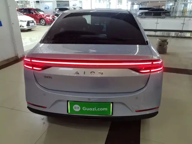 GAC Aion S Plus — Фото автомобиля 5