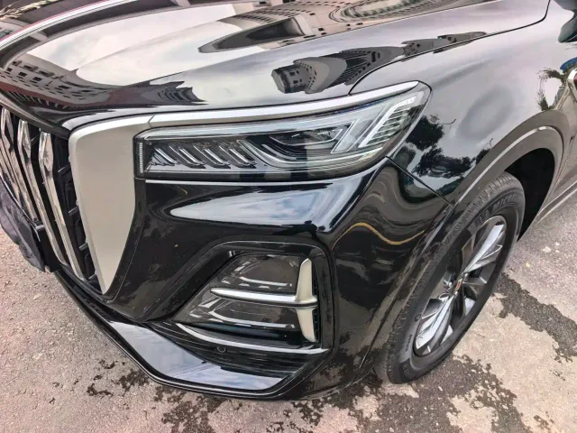Hongqi HS5 — Фото автомобиля 12