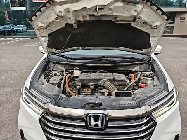 Honda Odyssey — Фото автомобиля 19