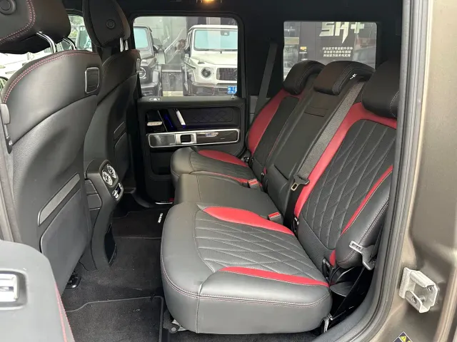 Mercedes-Benz Mercedes-Benz G-Class AMG 2023 AMG G 63 — Фото автомобиля 10