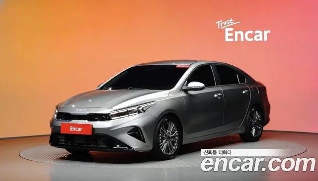 Фотография автомобиля — Kia K3 Generation 2