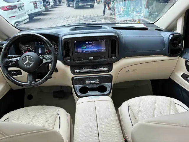 Rhein Auto Rhein Traveler — Фото автомобиля 10