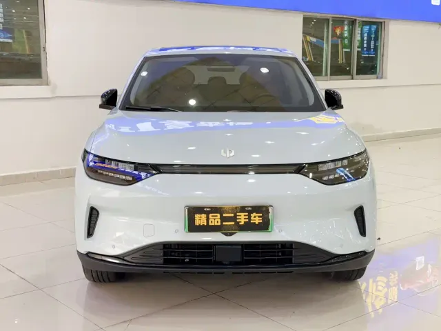 Leapmotor C11 — Фото автомобиля 2