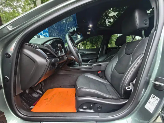 Cadillac CT5 — Фото автомобиля 8