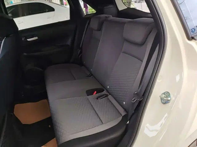 Honda Fit — Фото автомобиля 16
