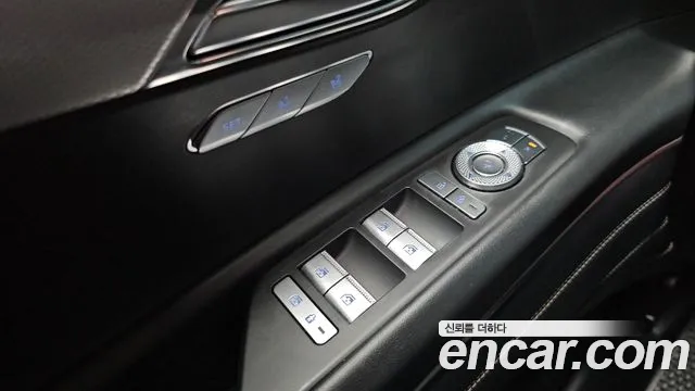 Genesis GV80 2.5T Бензин AWD — Фото автомобиля 28