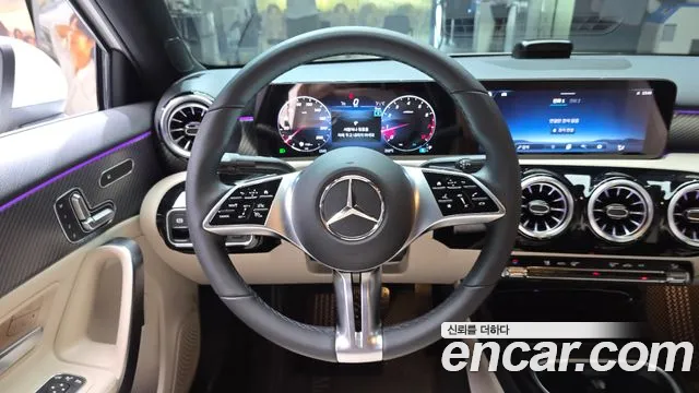 Mercedes-Benz A-Class — Фото автомобиля 13