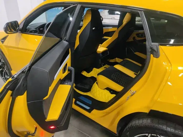 Lamborghini Urus — Фото автомобиля 7