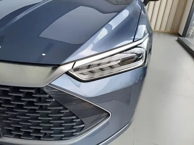 BYD Qin PLUS — Фото автомобиля 23