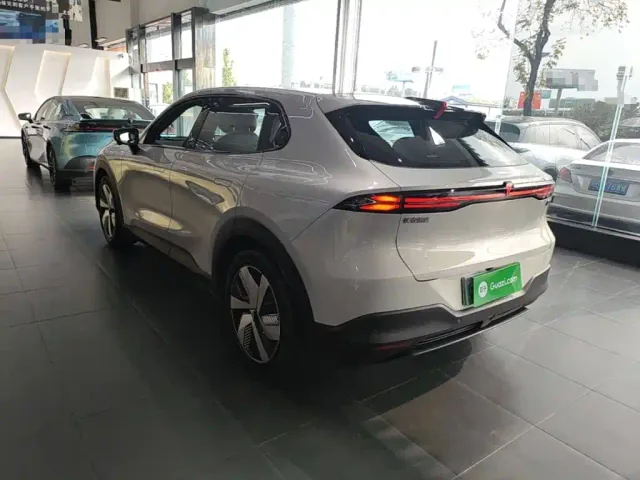 Deepal S05 — Фото автомобиля 4