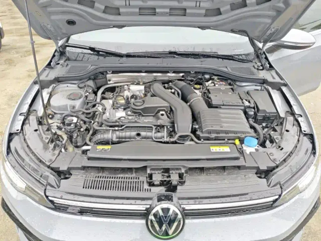 Volkswagen Golf — Фото автомобиля 19