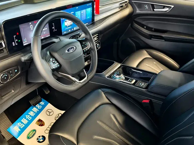 Ford Edge — Фото автомобиля 8