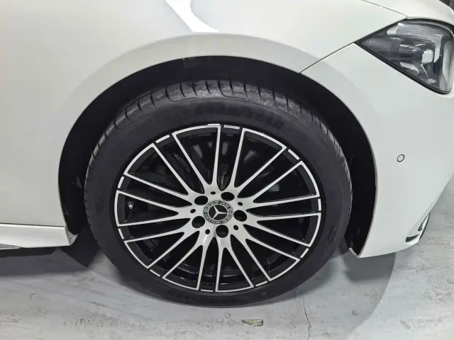 Mercedes-Benz C-Class — Фото автомобиля 16
