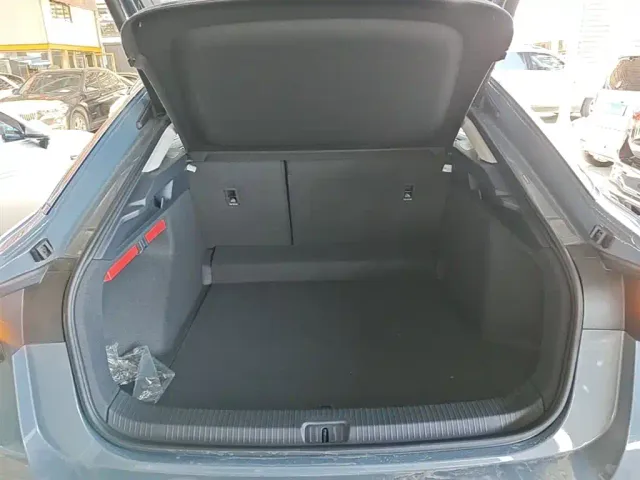 Volkswagen ID.7 Vizzion — Фото автомобиля 18