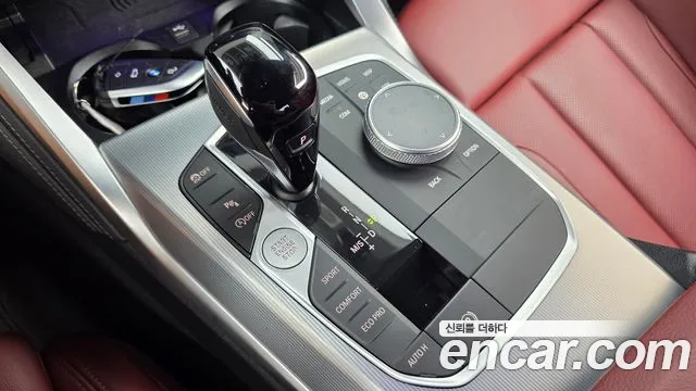 BMW 4 Series G22 — Фото автомобиля 12