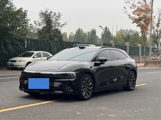 Фотография автомобиля — Zeekr 007 GT