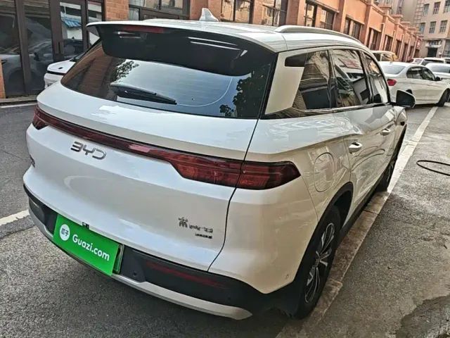 BYD Song Pro — Фото автомобиля 6